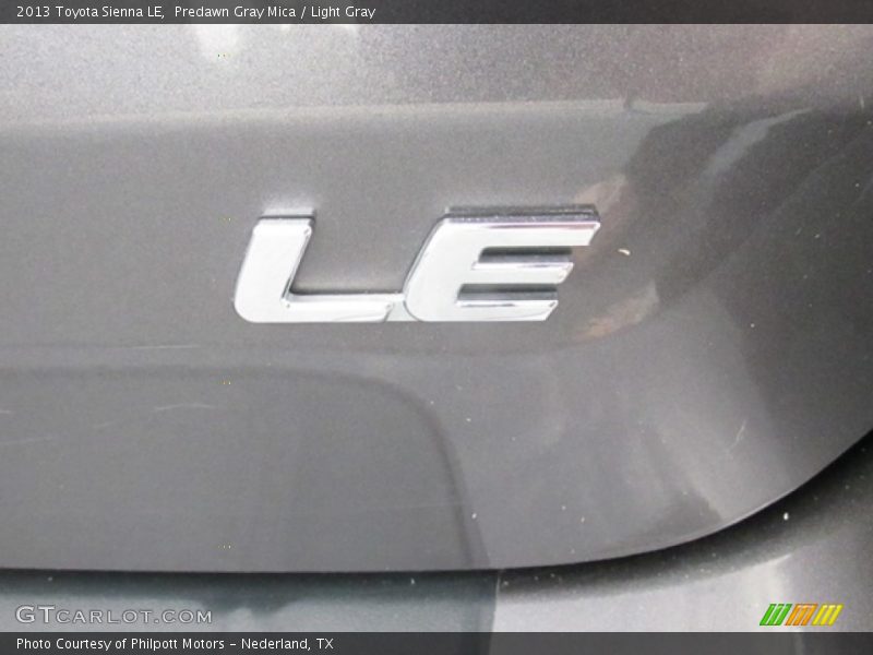 Predawn Gray Mica / Light Gray 2013 Toyota Sienna LE