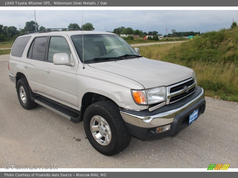 Millennium Silver Metallic / Oak 1999 Toyota 4Runner SR5