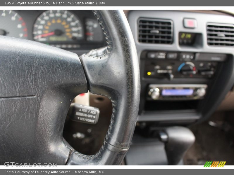 Millennium Silver Metallic / Oak 1999 Toyota 4Runner SR5