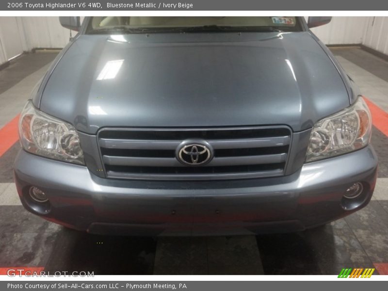 Bluestone Metallic / Ivory Beige 2006 Toyota Highlander V6 4WD