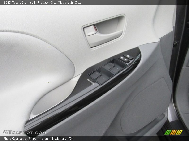 Predawn Gray Mica / Light Gray 2013 Toyota Sienna LE