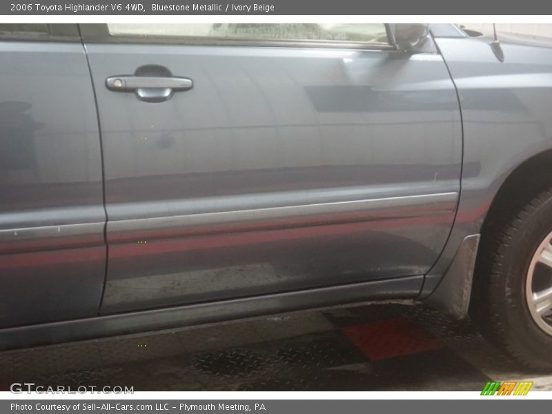 Bluestone Metallic / Ivory Beige 2006 Toyota Highlander V6 4WD