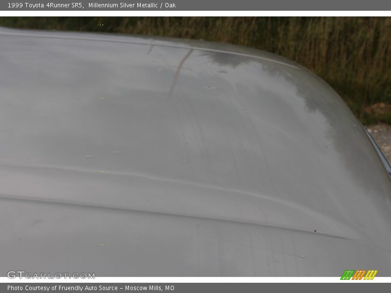 Millennium Silver Metallic / Oak 1999 Toyota 4Runner SR5