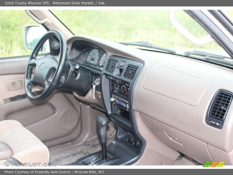Millennium Silver Metallic / Oak 1999 Toyota 4Runner SR5