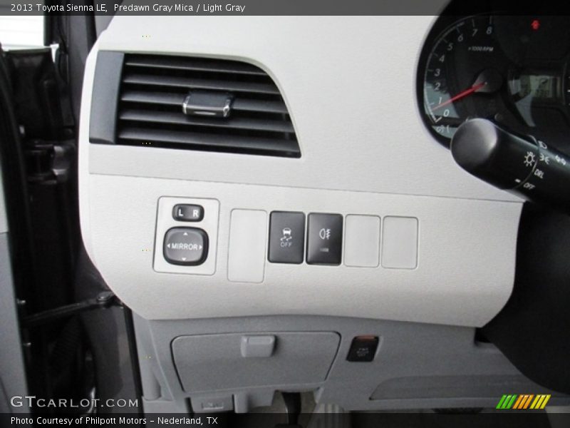 Predawn Gray Mica / Light Gray 2013 Toyota Sienna LE