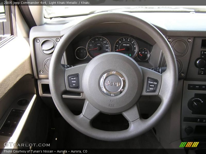 Light Khaki Metallic / Khaki 2006 Jeep Commander 4x4