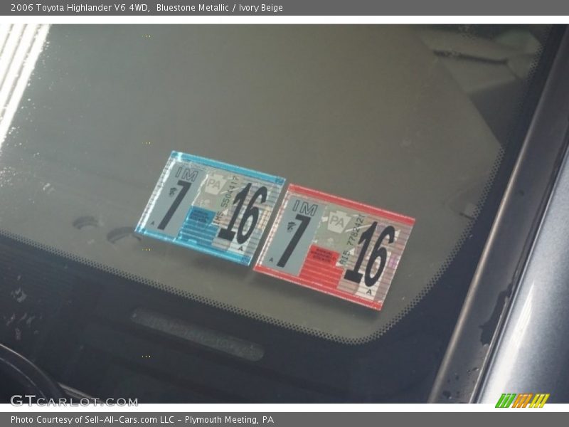 Bluestone Metallic / Ivory Beige 2006 Toyota Highlander V6 4WD