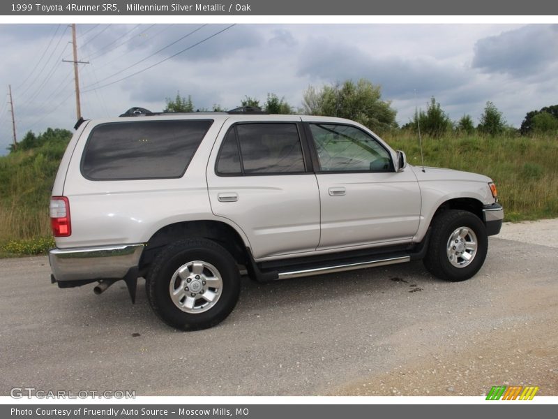 Millennium Silver Metallic / Oak 1999 Toyota 4Runner SR5