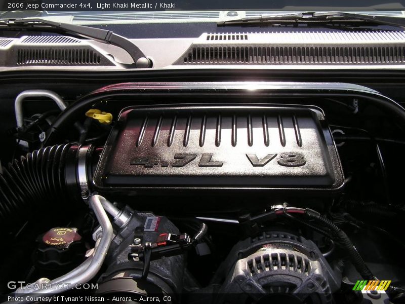 Light Khaki Metallic / Khaki 2006 Jeep Commander 4x4