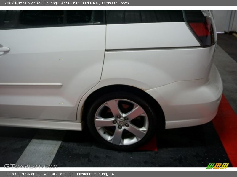 Whitewater Pearl Mica / Espresso Brown 2007 Mazda MAZDA5 Touring