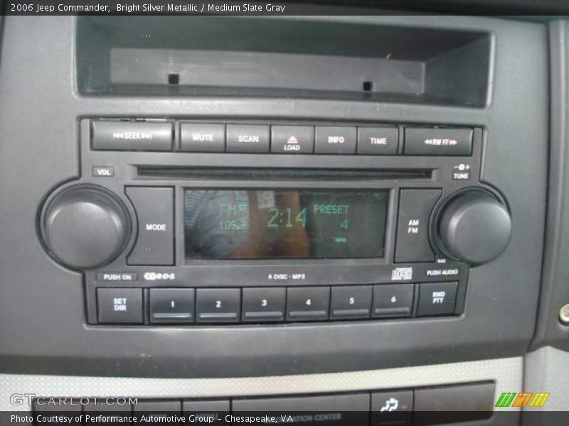 Bright Silver Metallic / Medium Slate Gray 2006 Jeep Commander