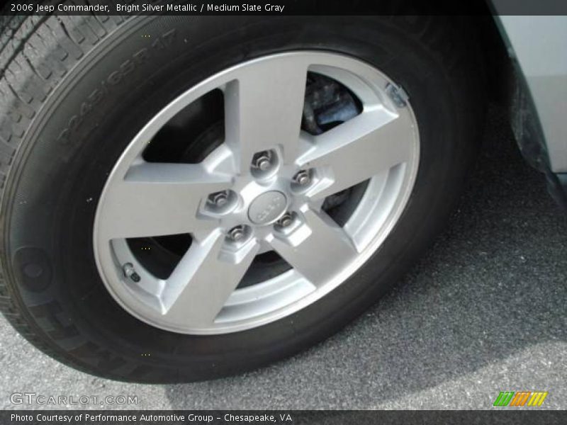 Bright Silver Metallic / Medium Slate Gray 2006 Jeep Commander