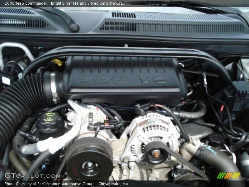Bright Silver Metallic / Medium Slate Gray 2006 Jeep Commander