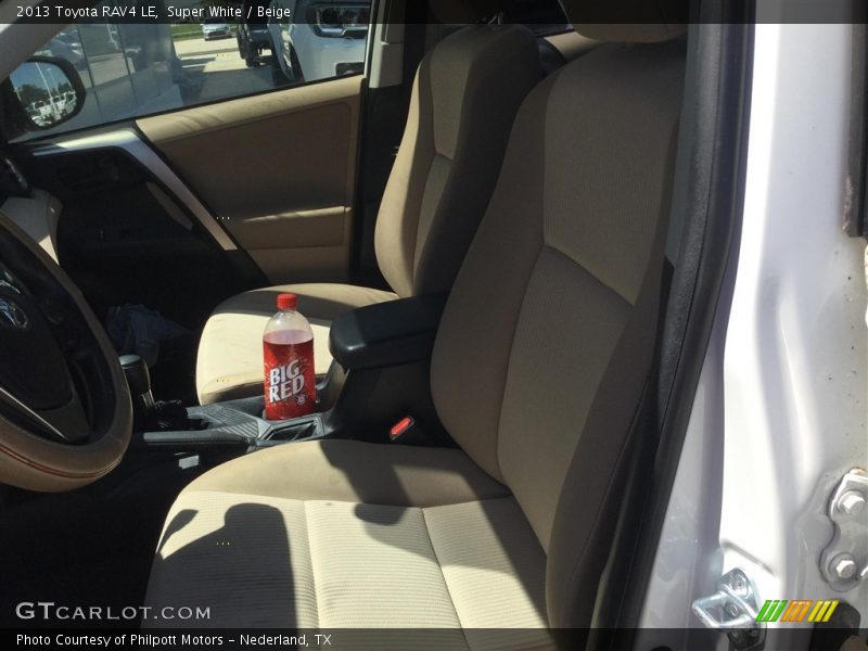 Super White / Beige 2013 Toyota RAV4 LE