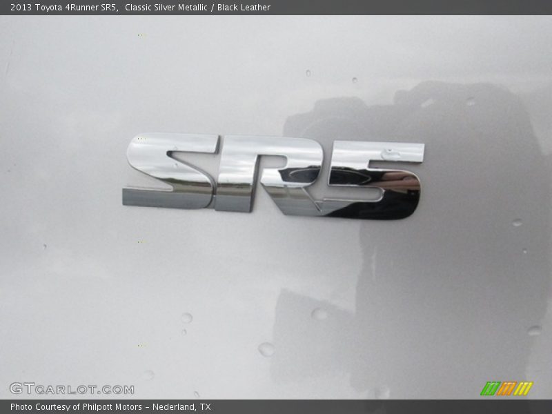 Classic Silver Metallic / Black Leather 2013 Toyota 4Runner SR5