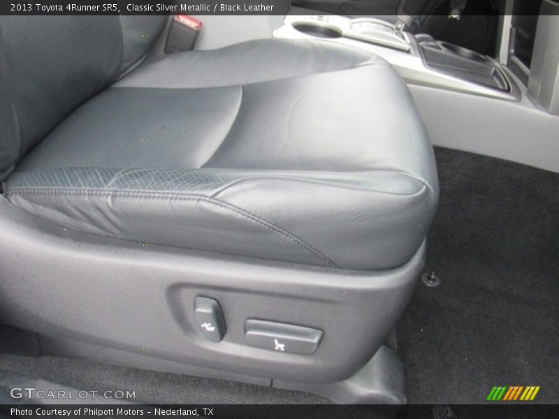 Classic Silver Metallic / Black Leather 2013 Toyota 4Runner SR5