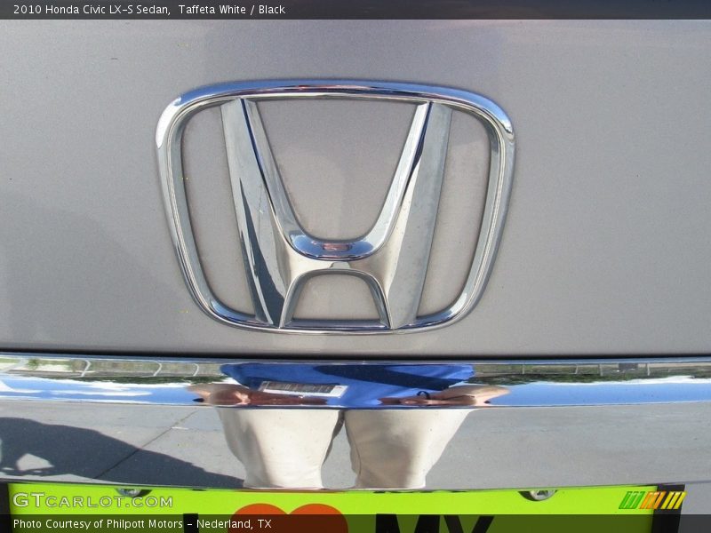 Taffeta White / Black 2010 Honda Civic LX-S Sedan