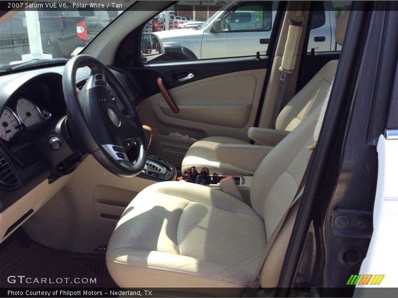 Polar White / Tan 2007 Saturn VUE V6