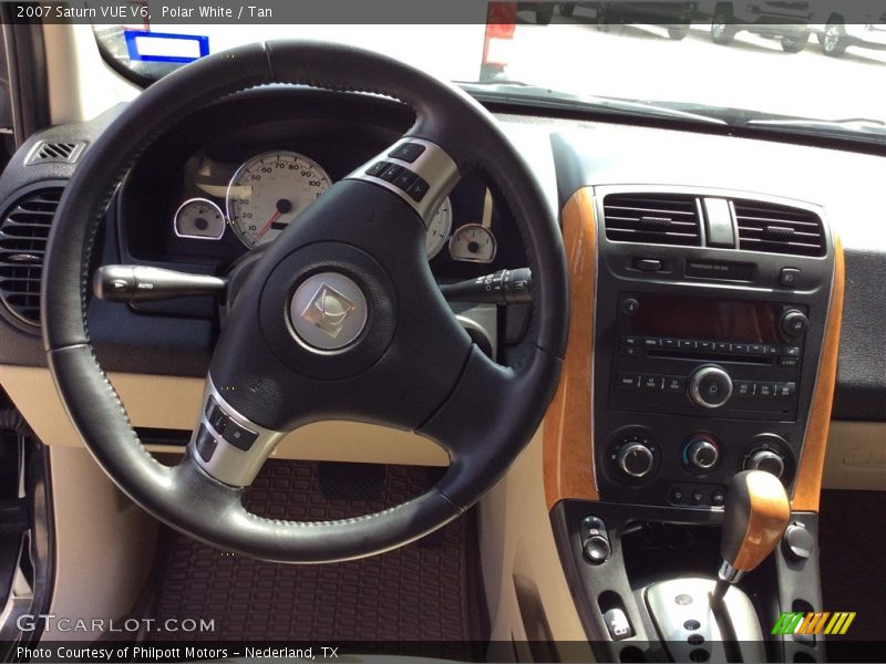 Polar White / Tan 2007 Saturn VUE V6