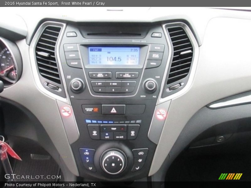 Frost White Pearl / Gray 2016 Hyundai Santa Fe Sport