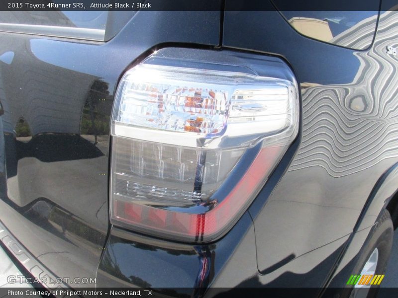 Attitude Black / Black 2015 Toyota 4Runner SR5