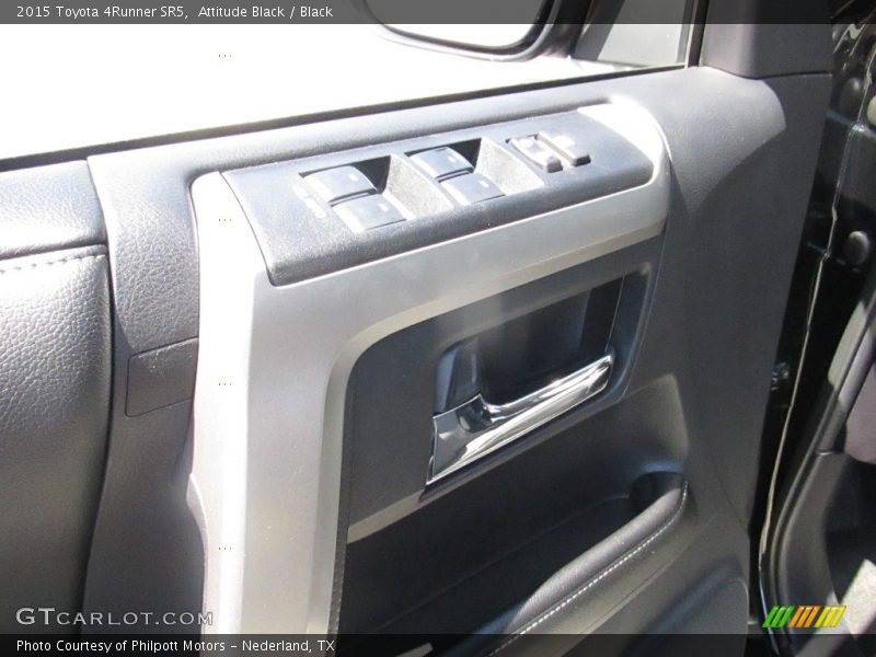 Attitude Black / Black 2015 Toyota 4Runner SR5