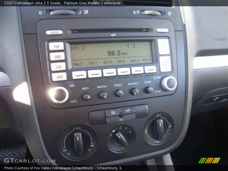 Platinum Grey Metallic / Anthracite 2007 Volkswagen Jetta 2.5 Sedan