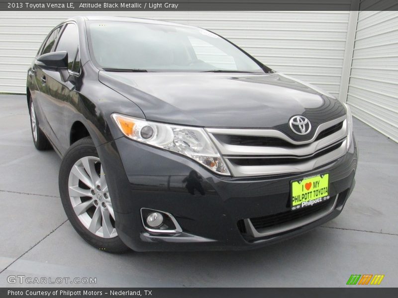 Attitude Black Metallic / Light Gray 2013 Toyota Venza LE