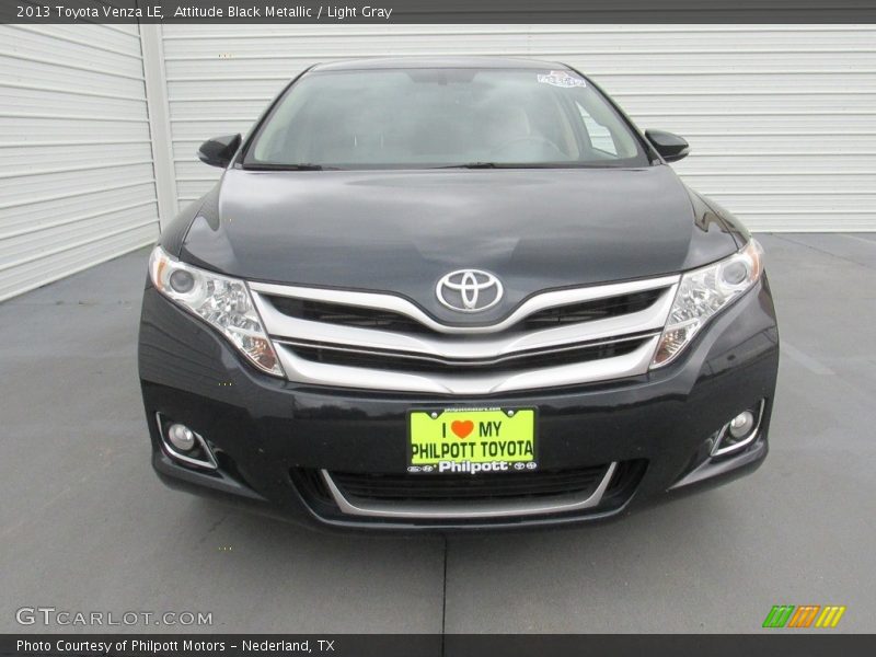 Attitude Black Metallic / Light Gray 2013 Toyota Venza LE