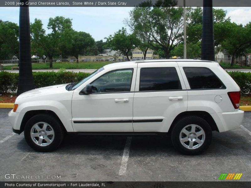 Stone White / Dark Slate Gray 2008 Jeep Grand Cherokee Laredo