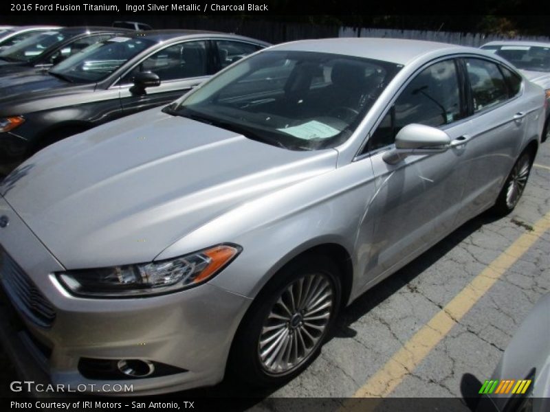 Ingot Silver Metallic / Charcoal Black 2016 Ford Fusion Titanium