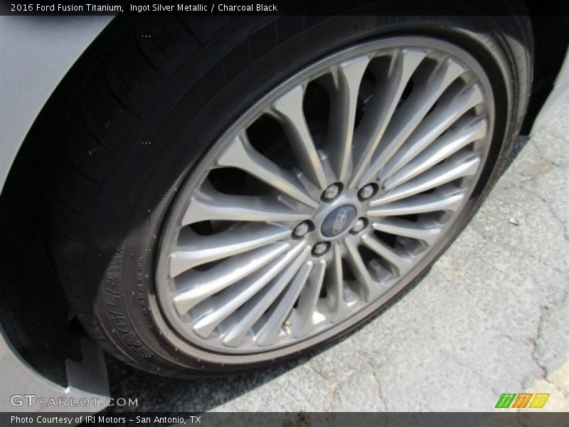 Ingot Silver Metallic / Charcoal Black 2016 Ford Fusion Titanium