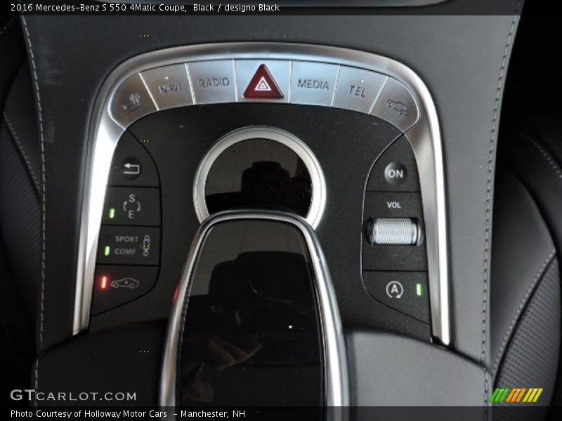 Controls of 2016 S 550 4Matic Coupe
