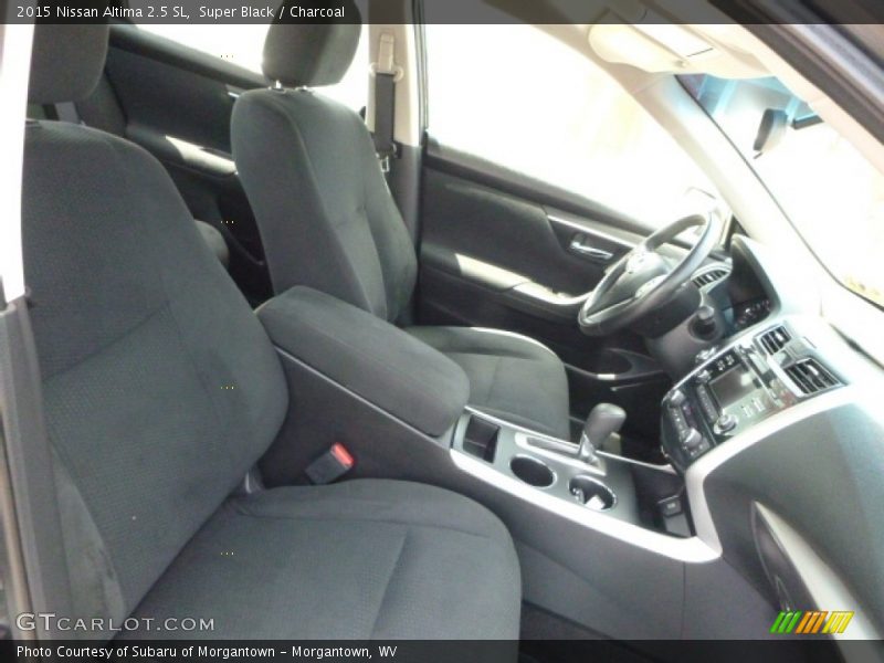Super Black / Charcoal 2015 Nissan Altima 2.5 SL