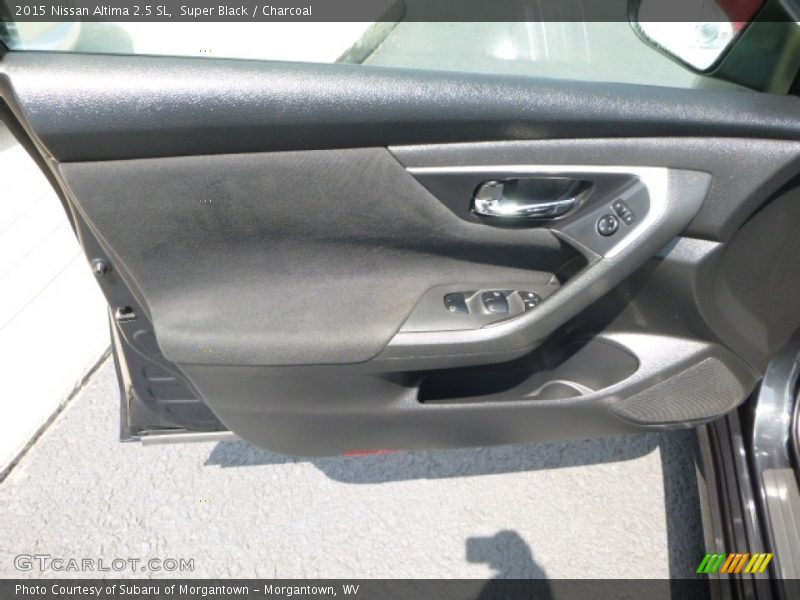 Super Black / Charcoal 2015 Nissan Altima 2.5 SL