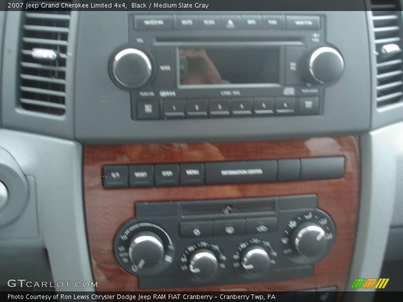 Black / Medium Slate Gray 2007 Jeep Grand Cherokee Limited 4x4