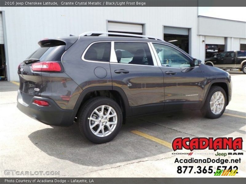 Granite Crystal Metallic / Black/Light Frost Beige 2016 Jeep Cherokee Latitude