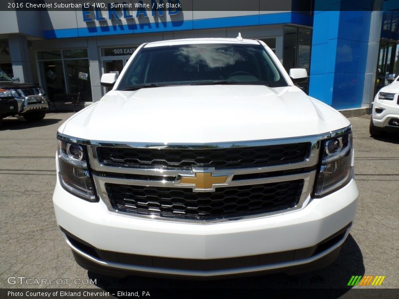 Summit White / Jet Black 2016 Chevrolet Suburban LS 4WD
