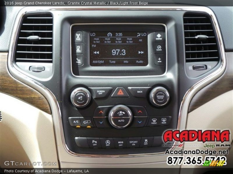 Granite Crystal Metallic / Black/Light Frost Beige 2016 Jeep Grand Cherokee Laredo