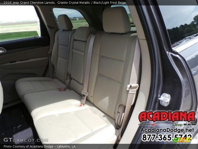 Granite Crystal Metallic / Black/Light Frost Beige 2016 Jeep Grand Cherokee Laredo