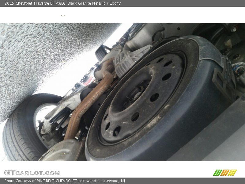 Black Granite Metallic / Ebony 2015 Chevrolet Traverse LT AWD