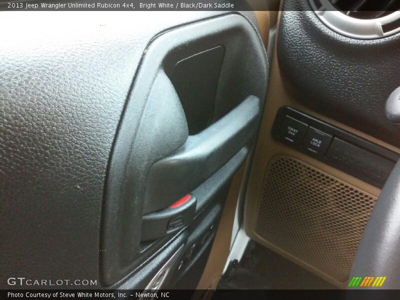 Bright White / Black/Dark Saddle 2013 Jeep Wrangler Unlimited Rubicon 4x4