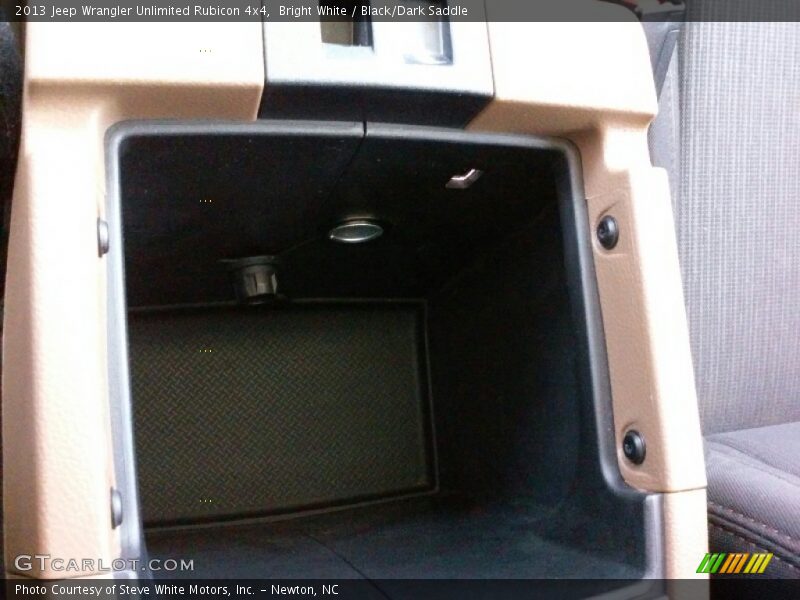 Bright White / Black/Dark Saddle 2013 Jeep Wrangler Unlimited Rubicon 4x4
