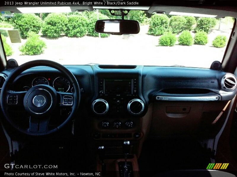 Bright White / Black/Dark Saddle 2013 Jeep Wrangler Unlimited Rubicon 4x4