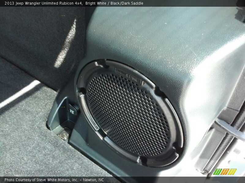 Bright White / Black/Dark Saddle 2013 Jeep Wrangler Unlimited Rubicon 4x4
