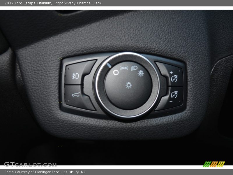 Ingot Silver / Charcoal Black 2017 Ford Escape Titanium