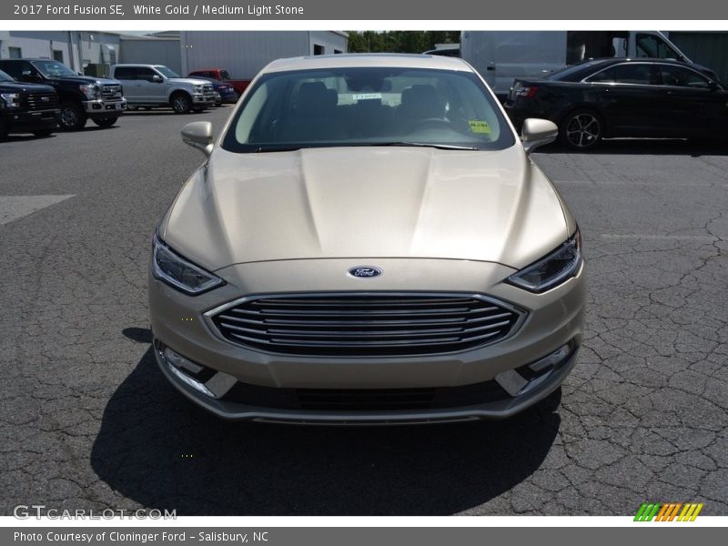 White Gold / Medium Light Stone 2017 Ford Fusion SE
