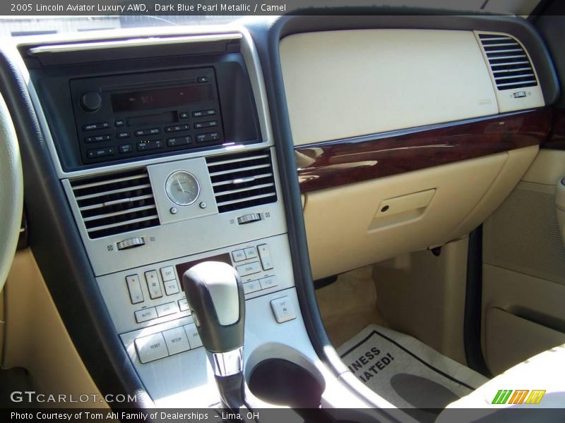 Dark Blue Pearl Metallic / Camel 2005 Lincoln Aviator Luxury AWD