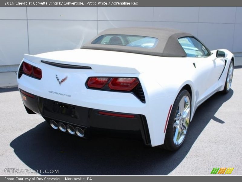 Arctic White / Adrenaline Red 2016 Chevrolet Corvette Stingray Convertible