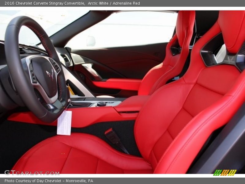Arctic White / Adrenaline Red 2016 Chevrolet Corvette Stingray Convertible